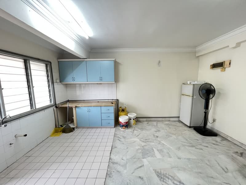 Apartment for Sale at Hilir Kota 1 Apartment - Geoffery Wee - Kitchen - PropertyGuru.com.my