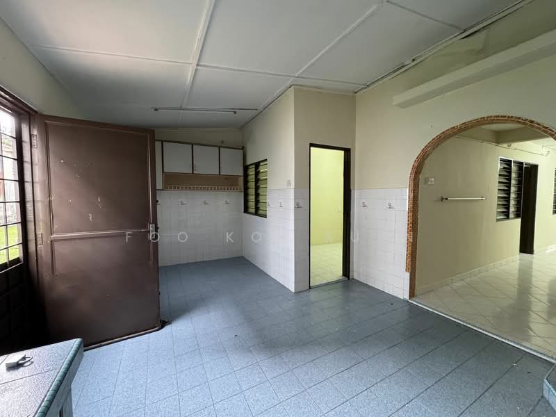 Jalan cempaka, OUG Old Klang Road, Jalan Klang Lama, Jalan Puchong untuk Untuk Dijual - RM 580,000, Apr 2026 - Kitchen - PropertyGuru.com.my
