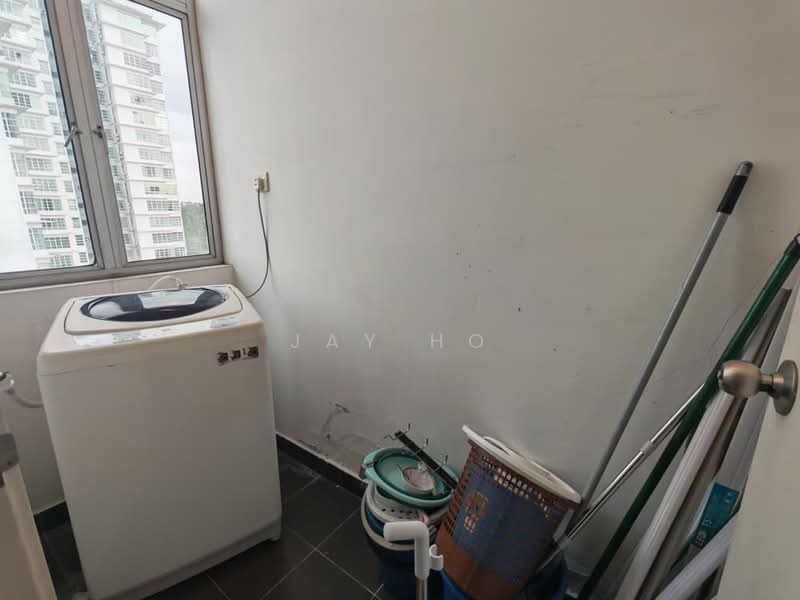 Apartment for Rent at Horizon Residence (Dwi Mutiara) - Jay Ho - Balcony - PropertyGuru.com.my