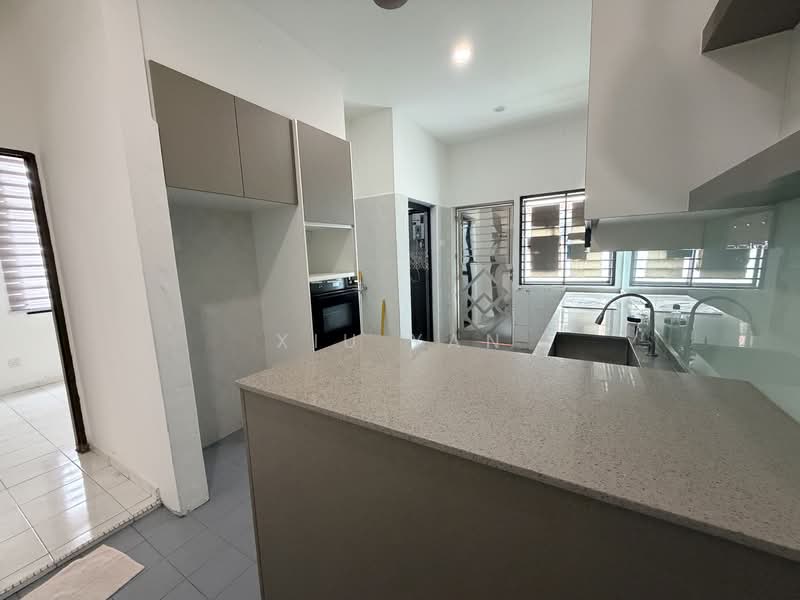 Pekan Nanas untuk Untuk Dijual - RM 800,000, Mac 2026 - PropertyGuru.com.my