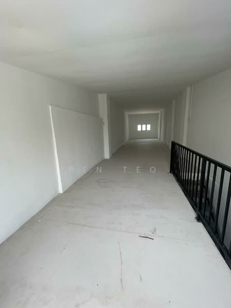 2 Storey Terrace Shophouse, Georgetown, Penang. untuk Untuk Disewa - RM 4,000 /bulan, Apr 2026 - Upstairs  - PropertyGuru.com.my