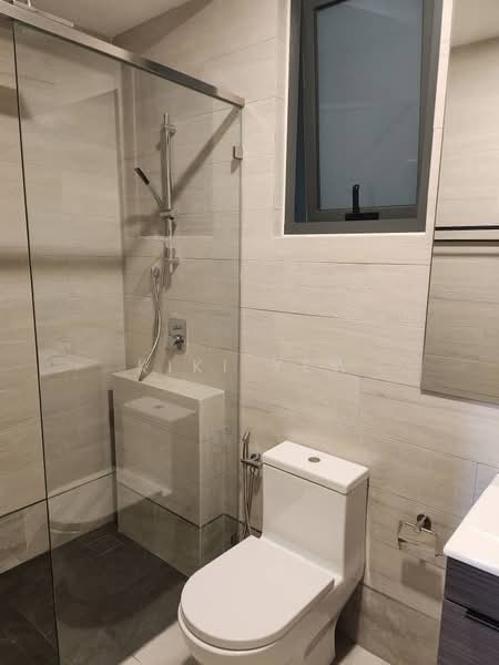 Trinity Pentamont untuk Untuk Disewa - RM 10,000 /bulan, Apr 2026 - Bathroom - PropertyGuru.com.my