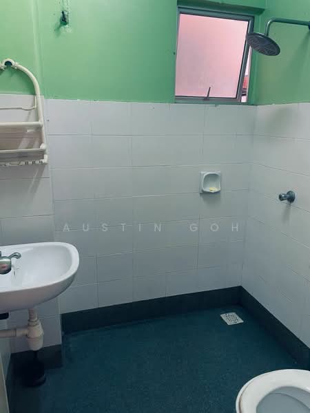 Townhouse Upper Level, Bandar Seri Putra, Kajang untuk Untuk Dijual - RM 319,999, Apr 2026 - Bathroom - PropertyGuru.com.my