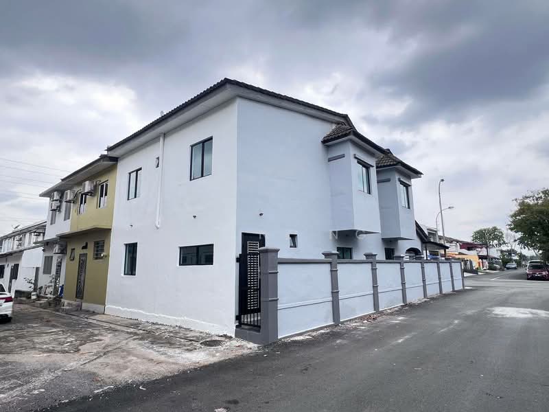 2-storey Terraced House for Sale in Johor Bahru (Johor) - Elaine Ng - Exterior - PropertyGuru.com.my