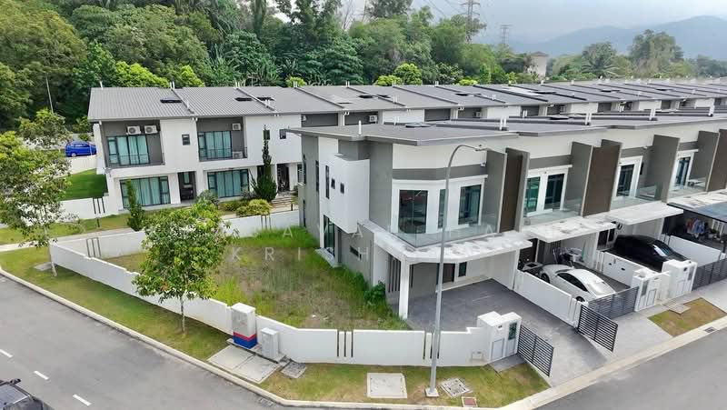 Terraced House for Sale in Kajang (Selangor) - Keasavan Hari Krishnan - Exterior - PropertyGuru.com.my