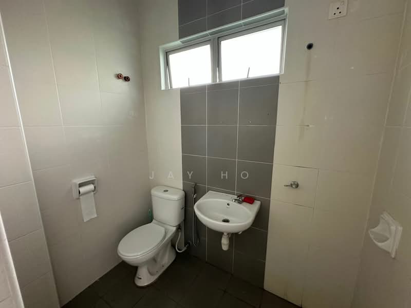 2-storey Terraced House for Rent in Iskandar Puteri (Nusajaya) (Johor) - Jay Ho - Bathroom - PropertyGuru.com.my