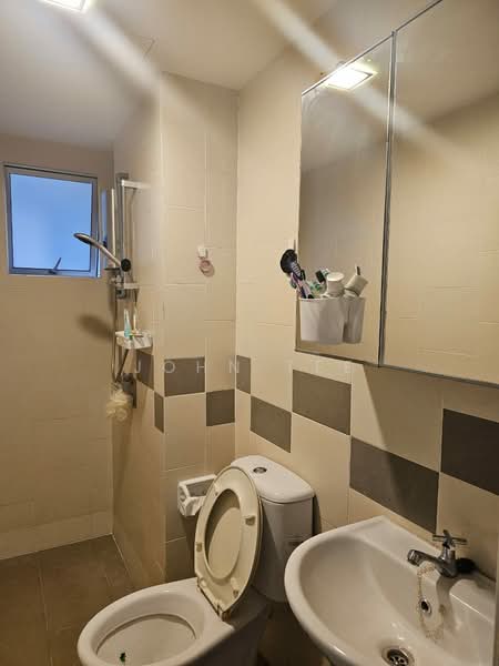 Apartment for Sale at Seri Pinang - John Tee - Bathroom - PropertyGuru.com.my