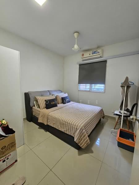 Apartment for Sale at Seri Pinang - John Tee - Bedroom - PropertyGuru.com.my