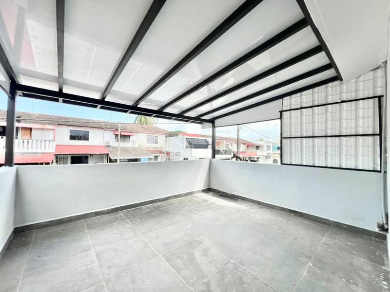 Desa Cemerlang Desas Cemerlangs untuk Untuk Dijual - RM 418,000, Apr 2026 - Balcony - PropertyGuru.com.my