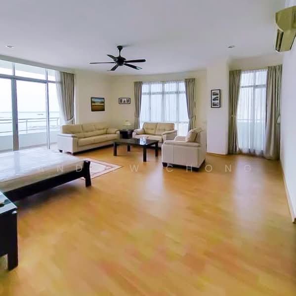 Condominium for Sale at Gurney Palace - Andrew Chong - Living Room - PropertyGuru.com.my