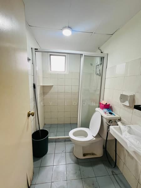Condominium for Rent at Pantai Hillpark 2 - Sky Loong - Bathroom - PropertyGuru.com.my