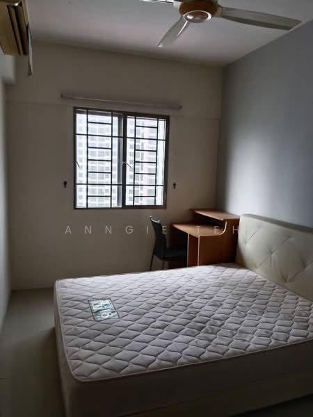 Putra Majestik untuk Untuk Disewa - RM 1,800 /bulan, Mac 2026 - Bedroom - PropertyGuru.com.my