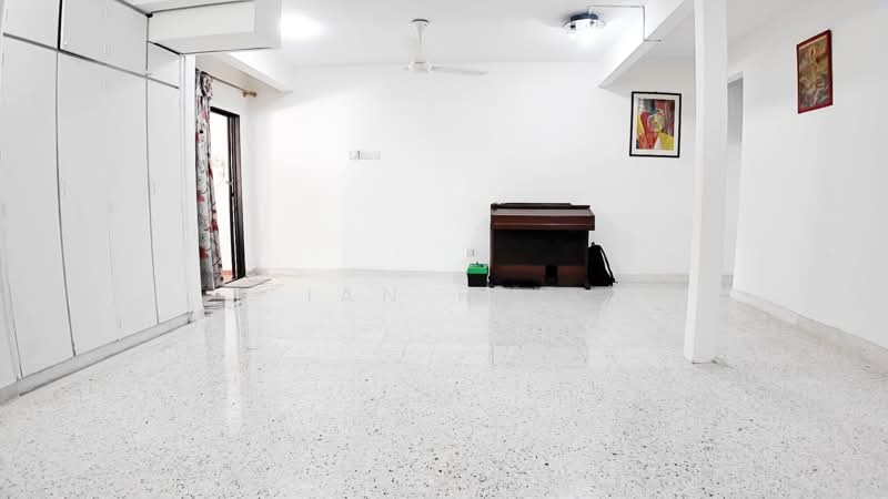 2-storey Terraced House for Sale in Kelana Jaya (Petaling Jaya) - Ian Fan - Living Room - PropertyGuru.com.my