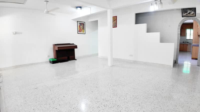 2-storey Terraced House for Sale in Kelana Jaya (Petaling Jaya) - Ian Fan - Living Room - PropertyGuru.com.my