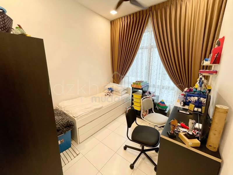 Cluster House for Sale in Eco Grandeur (Puncak Alam) - Tom Yip - Bedroom - PropertyGuru.com.my