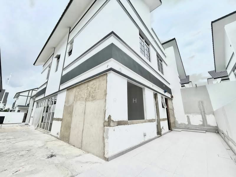 Eco Spring bayfield Semi-D brand new untuk Untuk Dijual - RM 2,250,000, Apr 2026 - Exterior - PropertyGuru.com.my