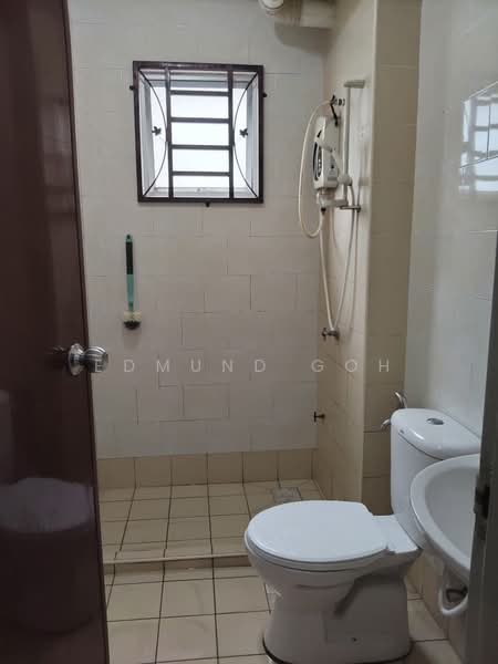 Apartment for Rent at Cahaya Permai - Edmund Goh - Bathroom - PropertyGuru.com.my