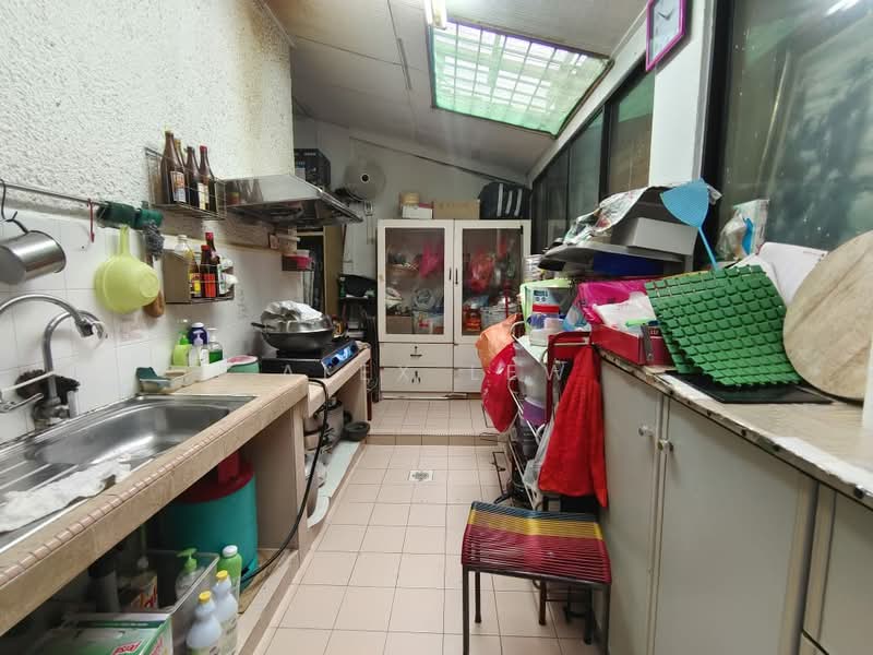 Taman Bukit Setiawangsa untuk Untuk Dijual - RM 750,000, Apr 2026 - Kitchen - PropertyGuru.com.my