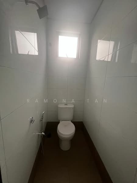 Taman Malim Jaya untuk Untuk Disewa - RM 1,800 /bulan, Apr 2026 - Bathroom - PropertyGuru.com.my