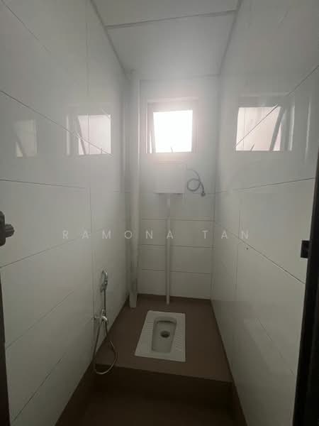 Taman Malim Jaya untuk Untuk Disewa - RM 1,800 /bulan, Apr 2026 - Bathroom - PropertyGuru.com.my