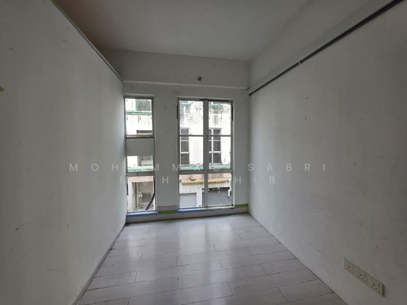 Shop / Office for Sale in Bangi Sentral (Bandar Baru Bangi) - Mohammad Sabri Mohd Khir - Interior - PropertyGuru.com.my