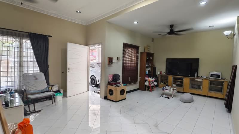 Semi-Detached House for Sale in Ampang (Selangor) - Alex Lew - Living Room - PropertyGuru.com.my
