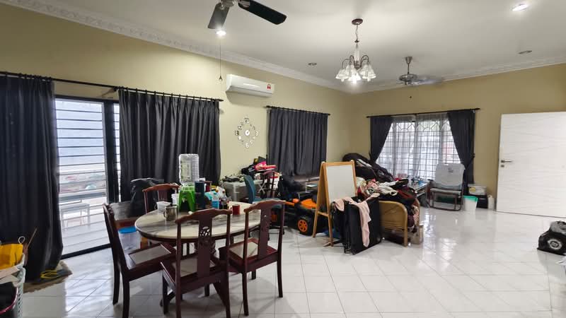 Semi-Detached House for Sale in Ampang (Selangor) - Alex Lew - Living Room - PropertyGuru.com.my