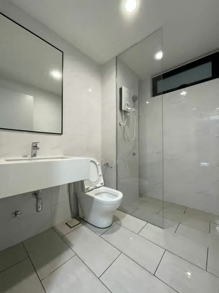 Kondominium untuk Disewa di Vertu Resort - Yeoh . - Bathroom - PropertyGuru.com.my