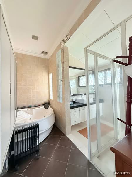 Semi-Detached House for Sale in Setia Alam (Selangor) - Sinclair Tan - Bathroom - PropertyGuru.com.my