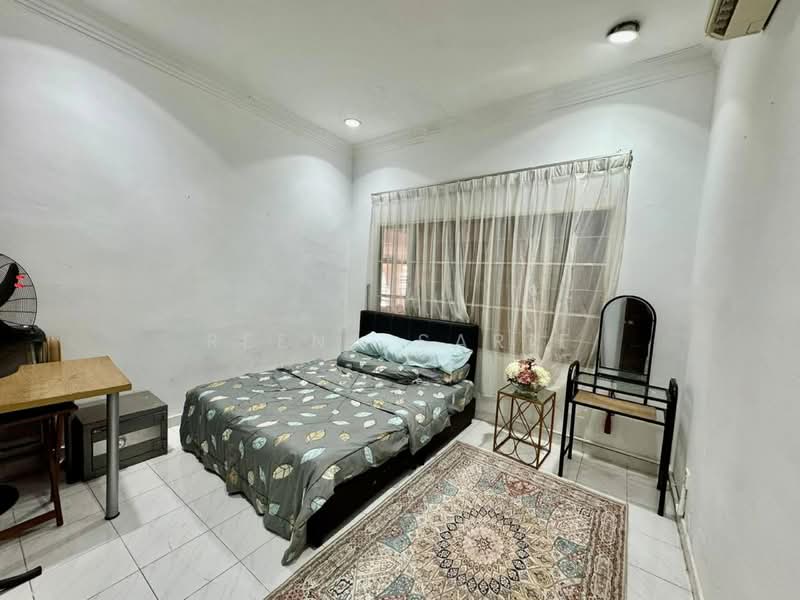 Bungalow for Sale in Shah Alam (Selangor) - Reena Sarif - PropertyGuru.com.my