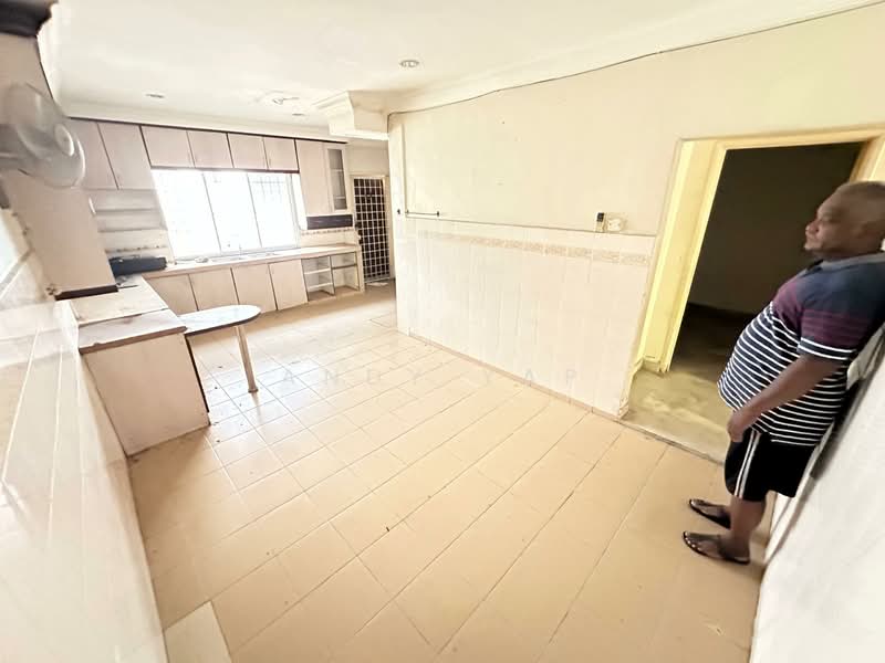 Rumah Teres 2 Tingkat untuk Dijual di Taman Velox (Rawang) - Andy Yap - Kitchen - PropertyGuru.com.my