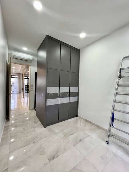 Cluster House for Sale in Horizon Hills (Iskandar Puteri (Nusajaya)) - Melody Yew - Corridor - PropertyGuru.com.my