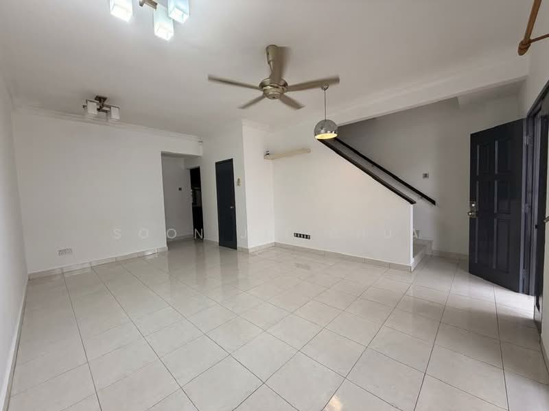 Rumah Teres 2-Tingkat untuk Dijual di Bandar Damai Perdana (Cheras) - Soon Jie Chua - Living Room - PropertyGuru.com.my