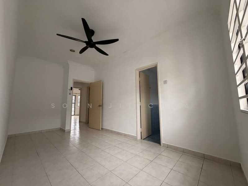 Rumah Teres 2-Tingkat untuk Dijual di Bandar Damai Perdana (Cheras) - Soon Jie Chua - Living Room - PropertyGuru.com.my