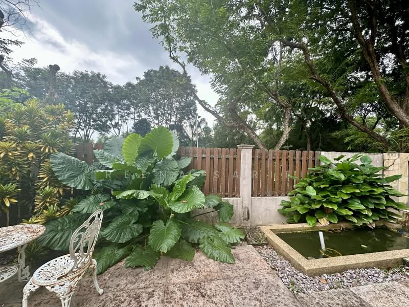 Bungalow for Sale in Shah Alam (Selangor) - Reena Sarif - Garden - PropertyGuru.com.my