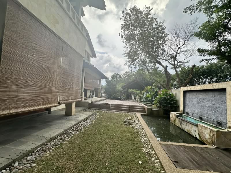 Bungalow for Sale in Shah Alam (Selangor) - Reena Sarif - Garden - PropertyGuru.com.my