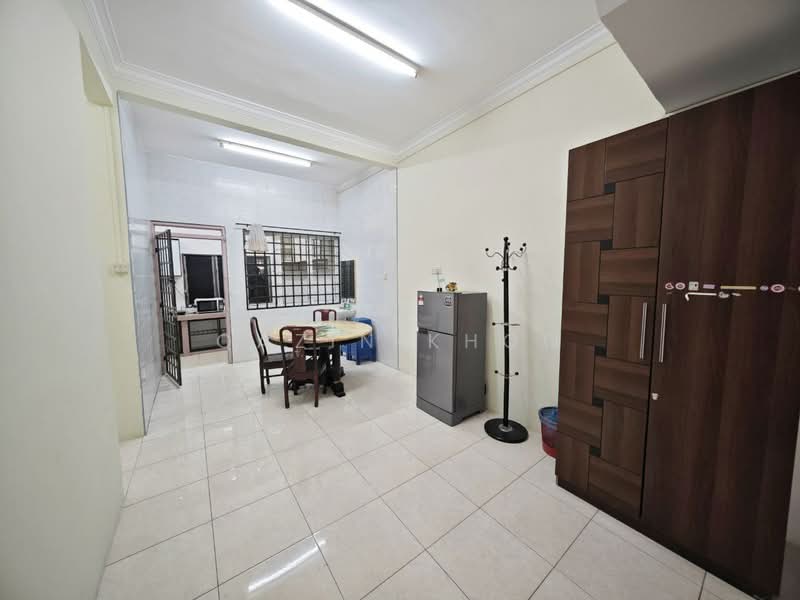First Garden untuk Untuk Dijual - RM 590,000, Mac 2026 - Kitchen - PropertyGuru.com.my