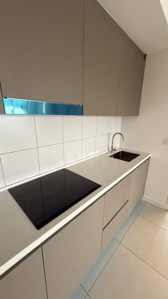 Service Residence for Rent at Maya Ara Residences - Darren Leong - Kitchen - PropertyGuru.com.my
