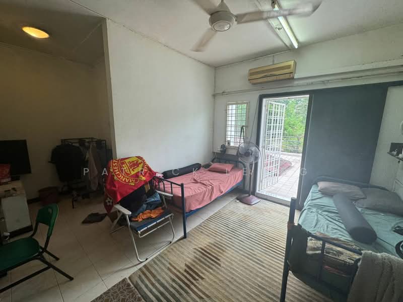 2.5-storey Terraced House for Sale in Seksyen U5 (Shah Alam) - Patrick Leong - Bedroom - PropertyGuru.com.my