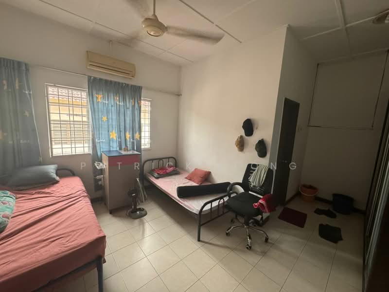 2.5-storey Terraced House for Sale in Seksyen U5 (Shah Alam) - Patrick Leong - Bedroom - PropertyGuru.com.my