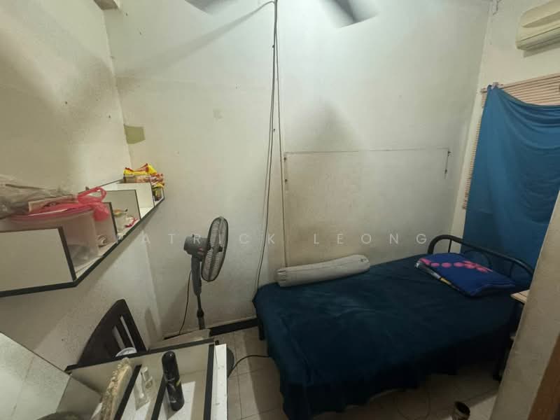 2.5-storey Terraced House for Sale in Seksyen U5 (Shah Alam) - Patrick Leong - Bedroom - PropertyGuru.com.my