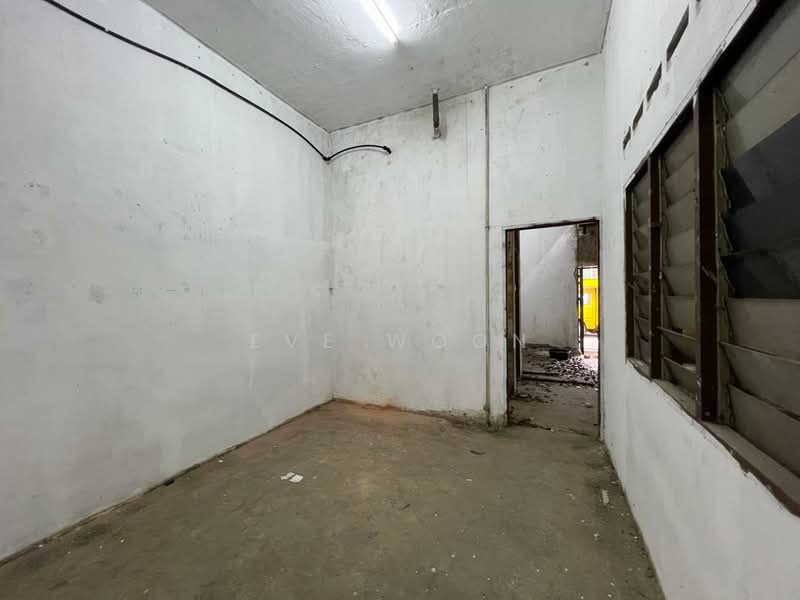 Shop for Sale in Kulai (Johor) - Eve Woon - Interior - PropertyGuru.com.my