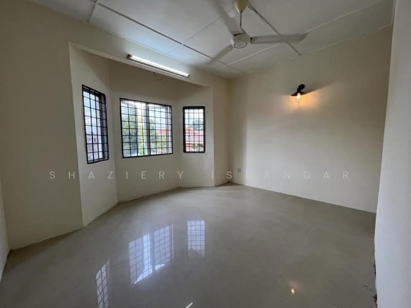 1.5-storey Terraced House for Sale in Seksyen 7 (Kota Damansara) - Shaziery Iskandar - PropertyGuru.com.my