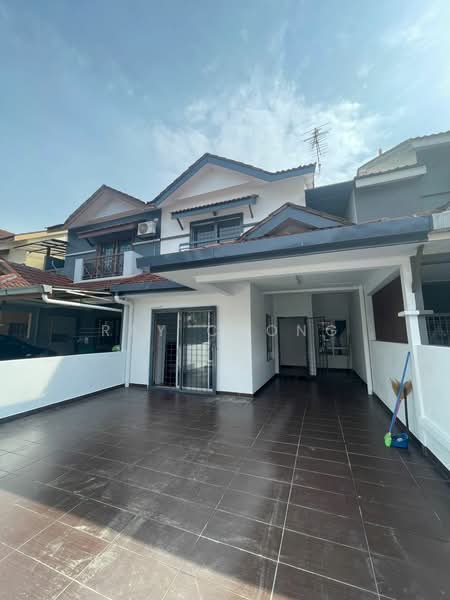 2-storey Terraced House for Rent in Puchong (Selangor) - Ray Chong - Exterior - PropertyGuru.com.my