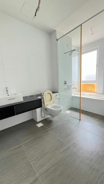 Taman Nadayu 92, Kajang untuk Untuk Dijual - RM 1,300,000, Mac 2026 - Bathroom - PropertyGuru.com.my