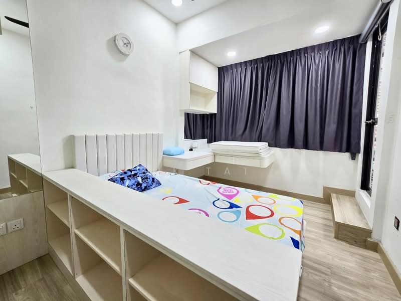 Cluster House for Sale in Austin Heights (Tebrau) - Yik Tat - Bedroom - PropertyGuru.com.my