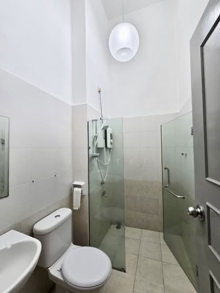 Cluster House for Sale in Austin Heights (Tebrau) - Yik Tat - PropertyGuru.com.my