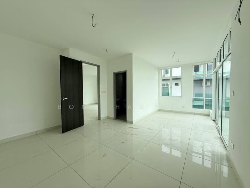 Cluster House for Sale in Skudai (Johor) - Boon Hau Lee - Living Room - PropertyGuru.com.my