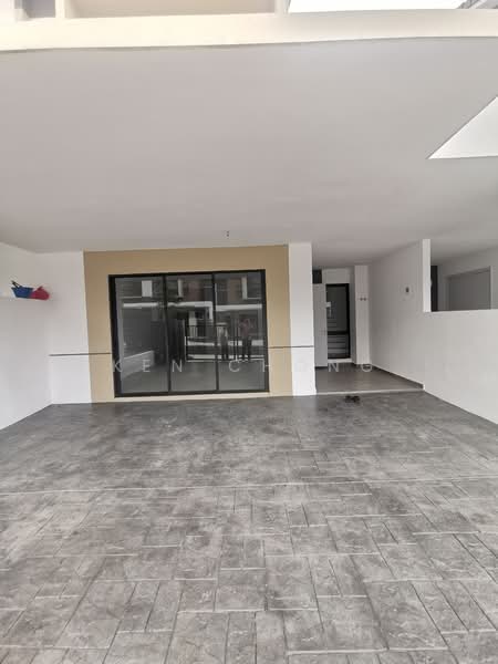 2-storey Terraced House for Sale in Taman Cahaya Alam (Shah Alam) - Ken Chong - Entrance - PropertyGuru.com.my