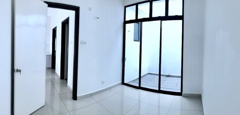 Cluster House for Sale in Taman Adda Heights (Tebrau) - Yik Tat - Interior - PropertyGuru.com.my
